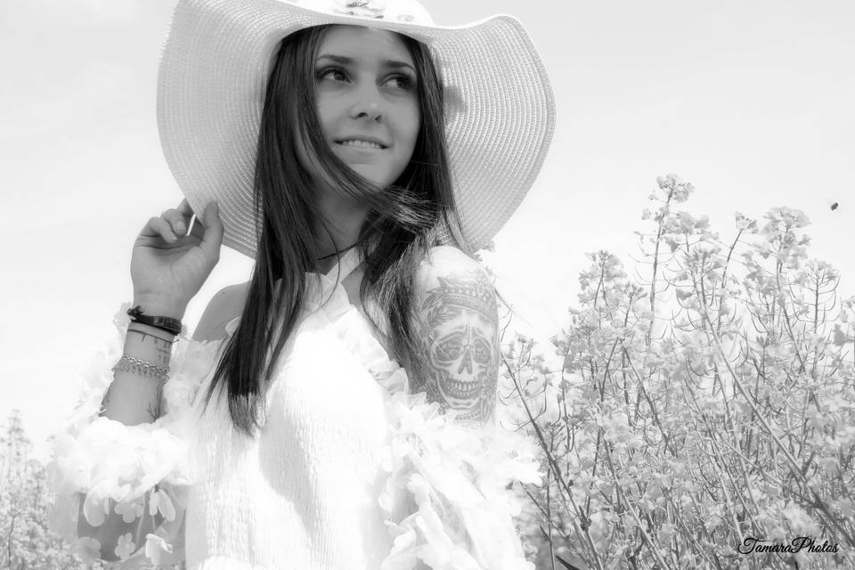 En noir et blanc.