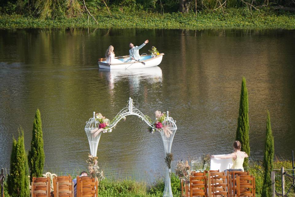 Promenade en barque sur le lac