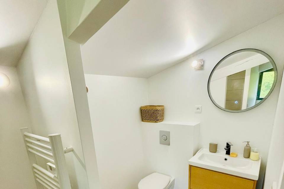 Salle de bain dépendance