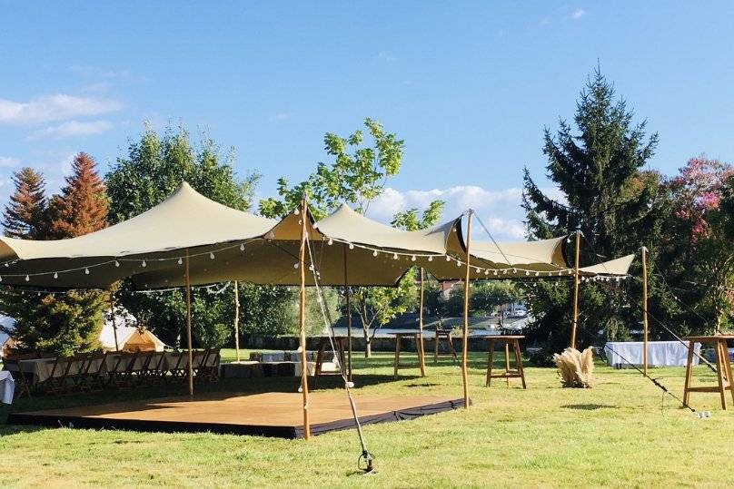 Table nature  8/10 couverts