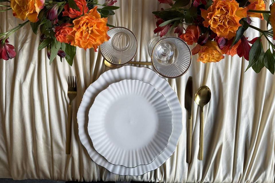 Colorfull drapped table