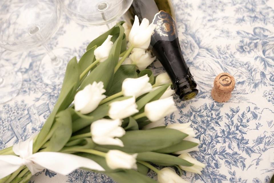 Champagne and tulips