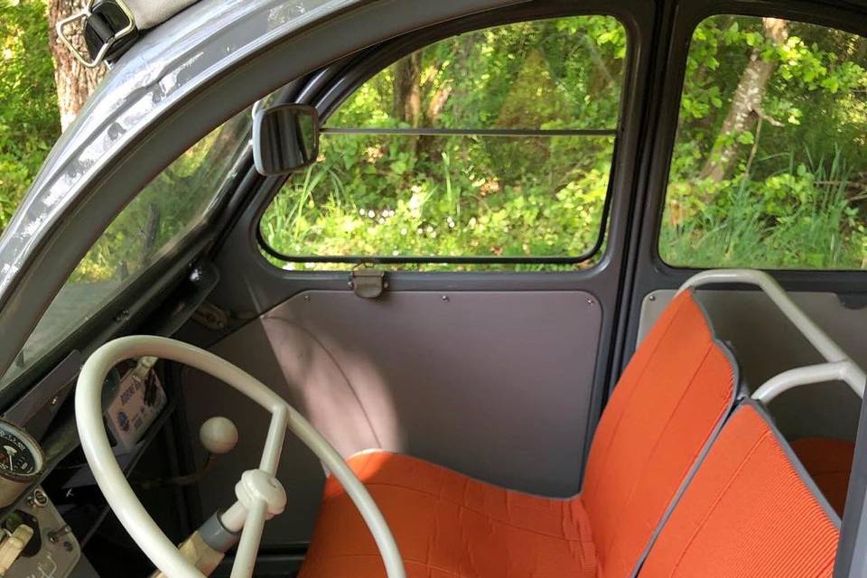 2CV intérieur