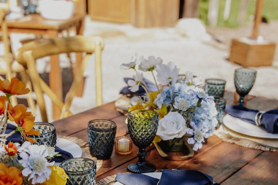 Close cup table brunch