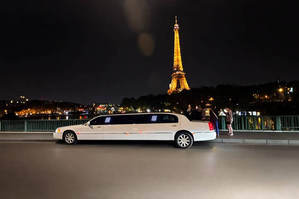 Limousine mariage de nuit