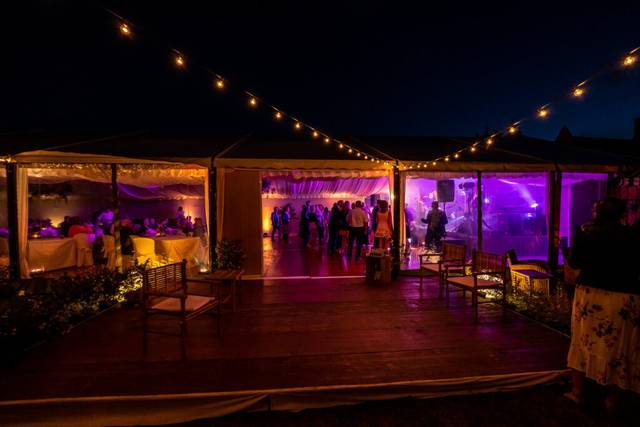 Soirée dansante vue de dehors