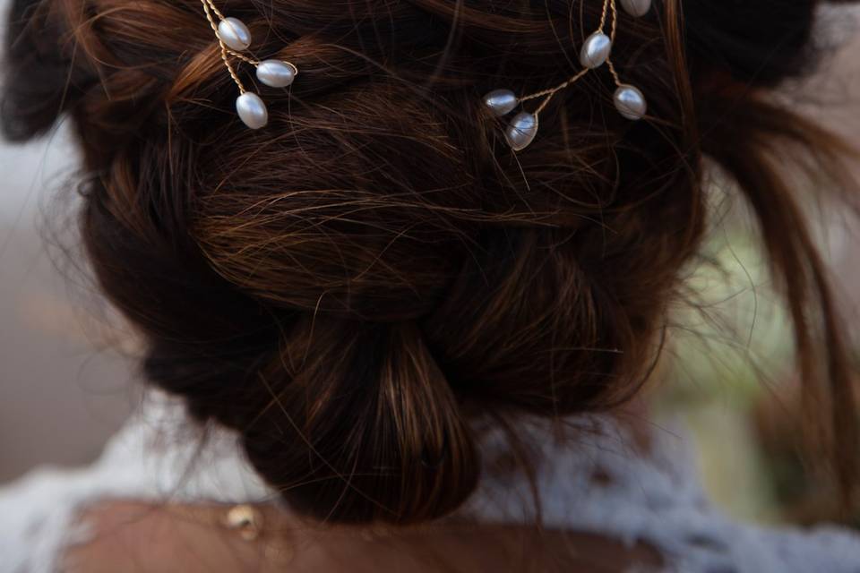 Coiffure perlée