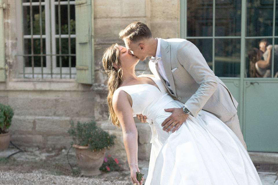 Photo couple avec bouquet