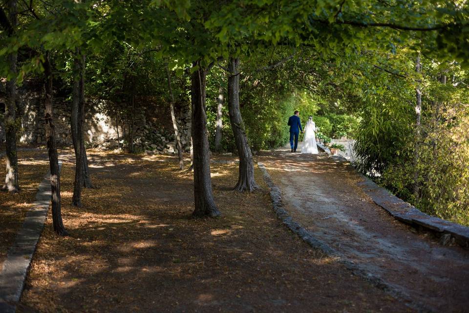 Shooting couple