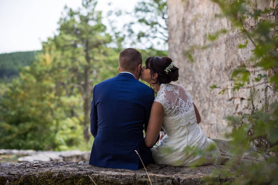 Shooting couple