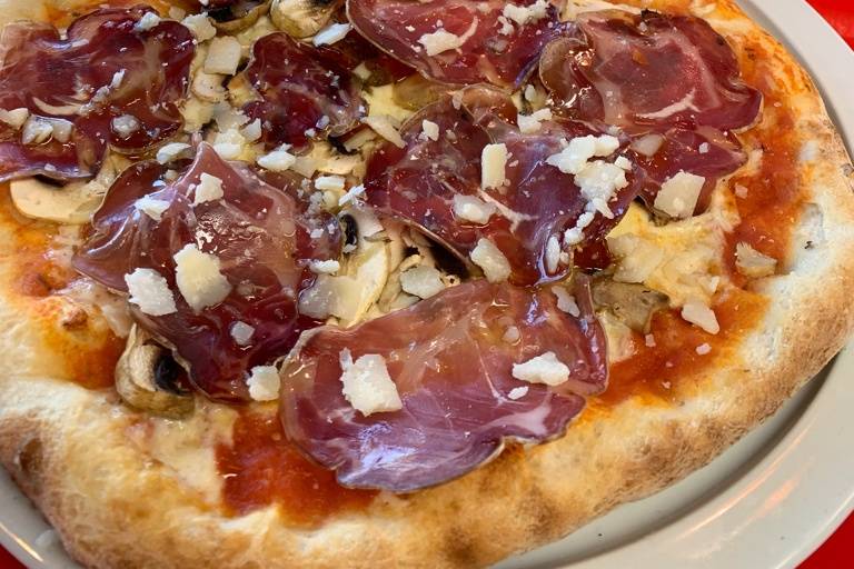 Pizza corse