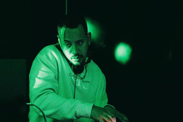 Mix live
