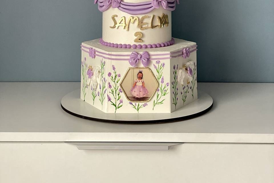 Carousel cake