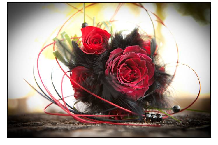 Bouquet noir et rouge