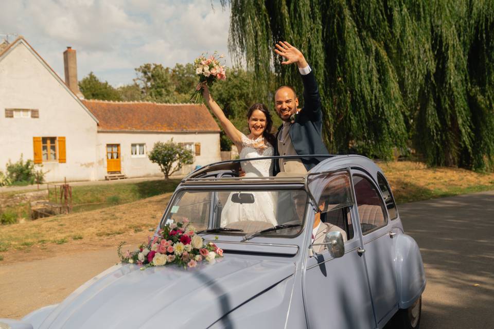2CV mariage Cher