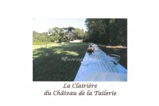 Clairière Château de la Tuilerie logo