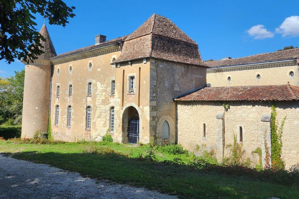 Façade château entrée