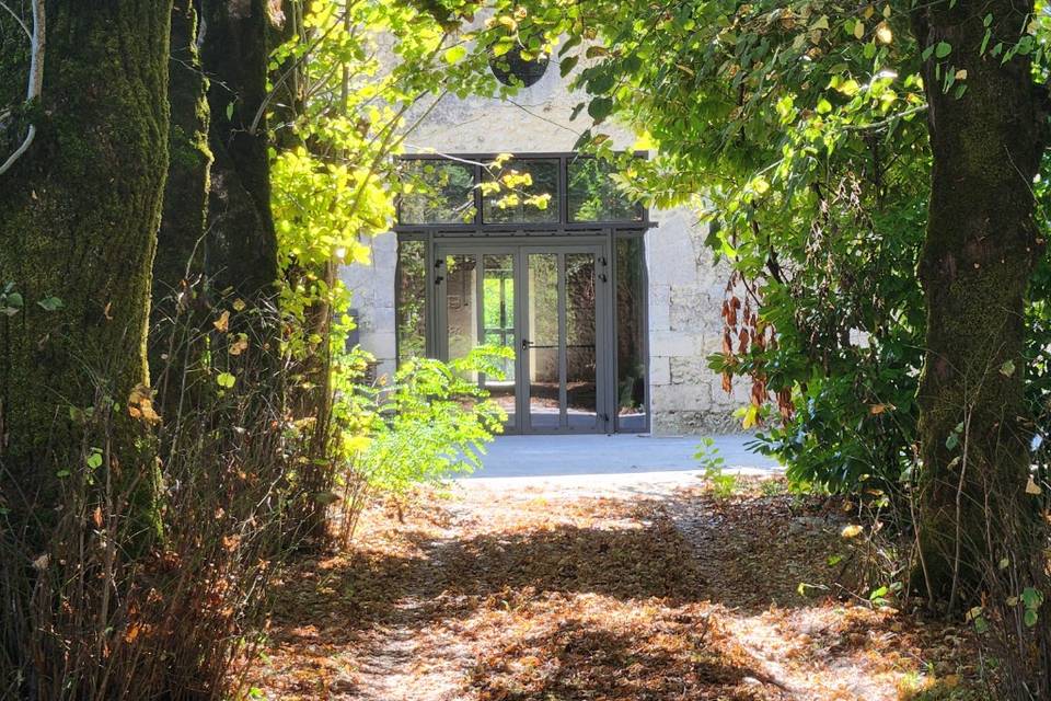 Passage château salle de récep