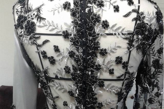 Dos en dentelle robe cérémonie