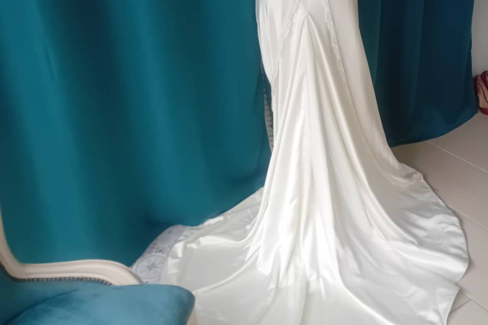 Robe bohème et sa longue traîn