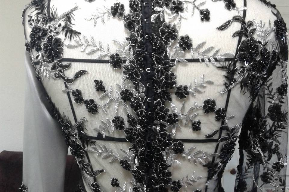 Dos en dentelle robe cérémonie