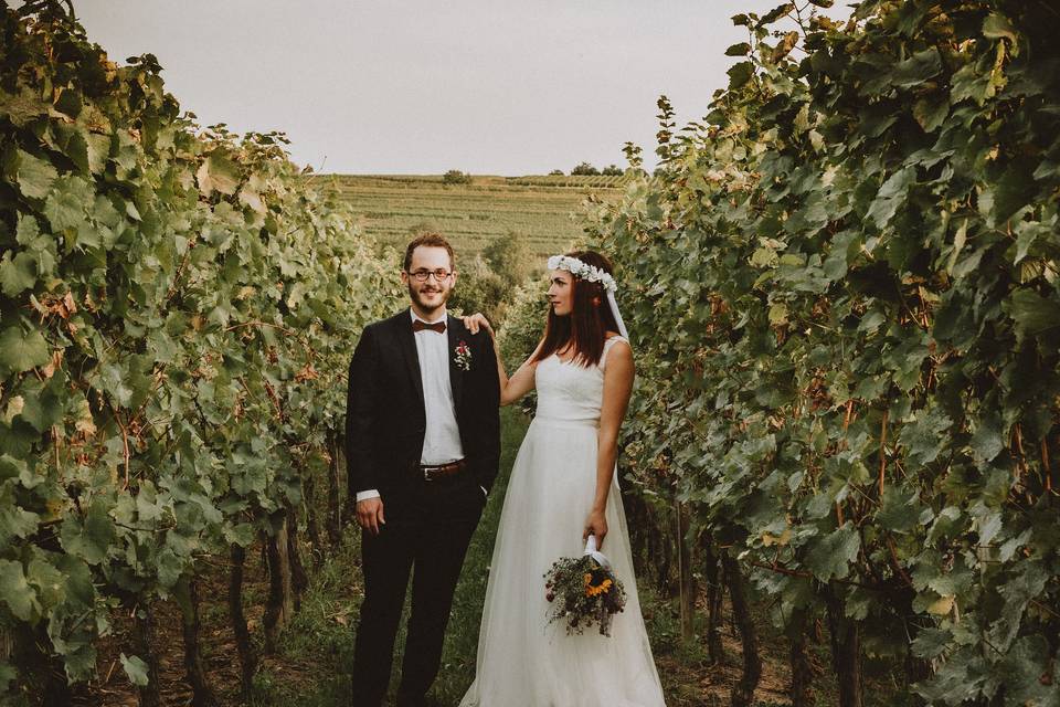 Les mariés dans les vignes