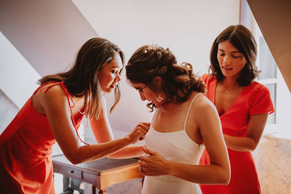 Préparatifs de la mariée