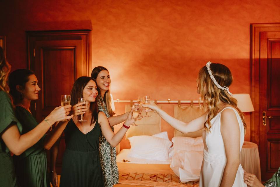 Mariée et ses témoins