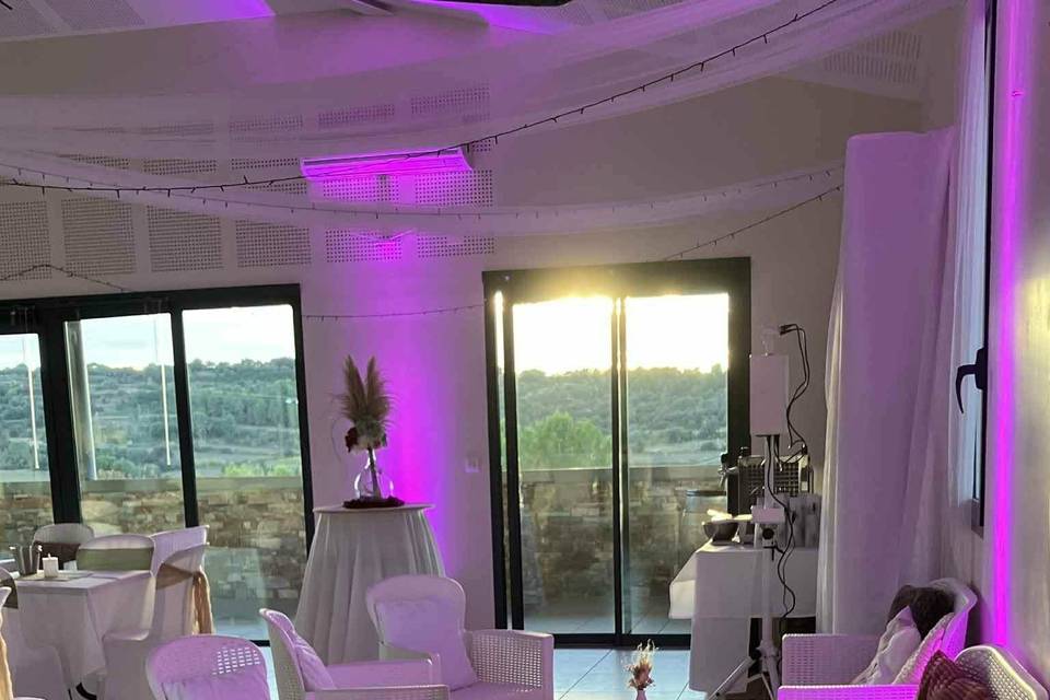 Déco beige, beige et bordeaux