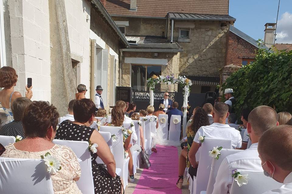 Mariage laique sur terrasse