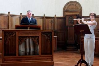 Duo Flûte Traversière, Chant et Orgue