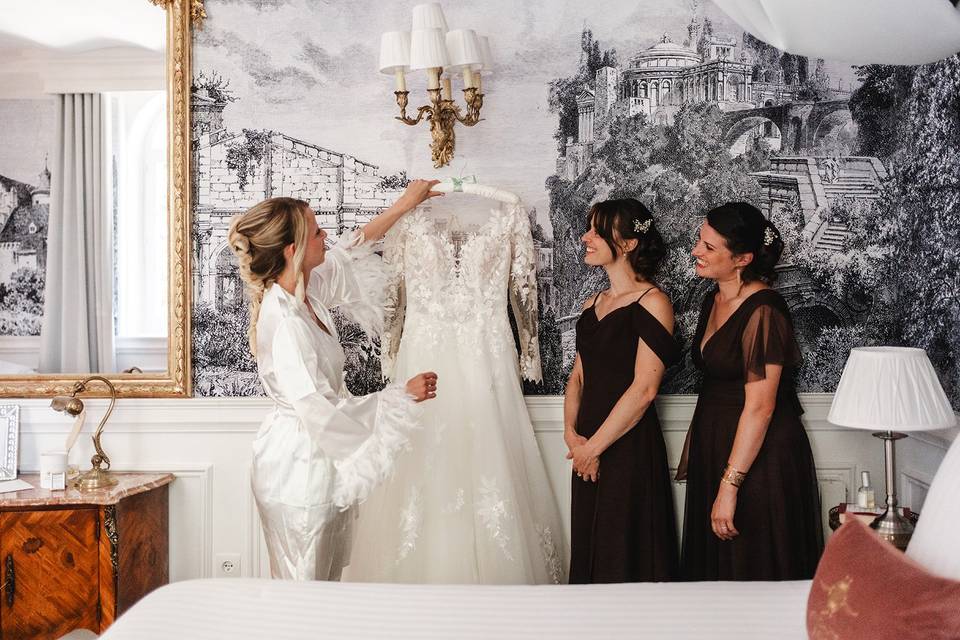 Préparatifs de la mariée