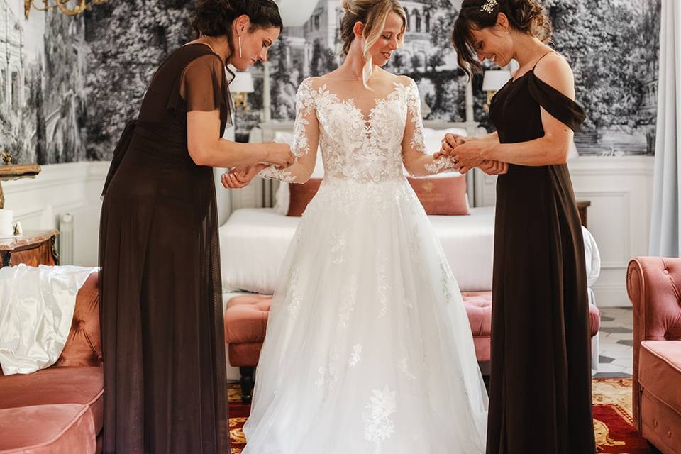Préparatifs de la mariée