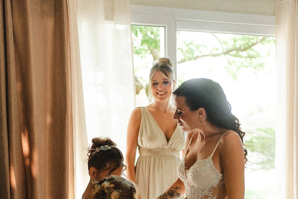 Préparatifs de la mariée