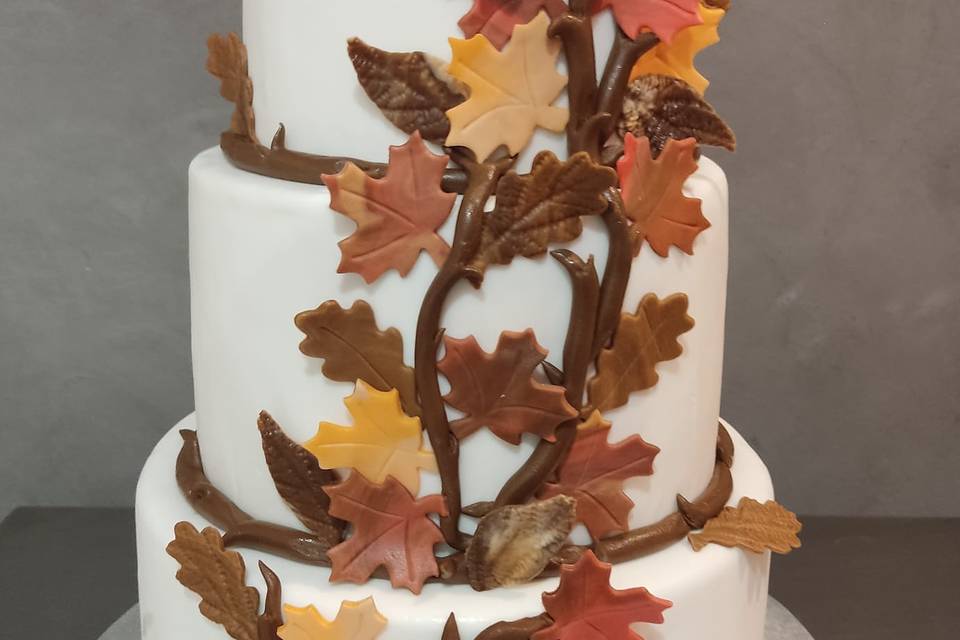 Wedding cake pate à sucre