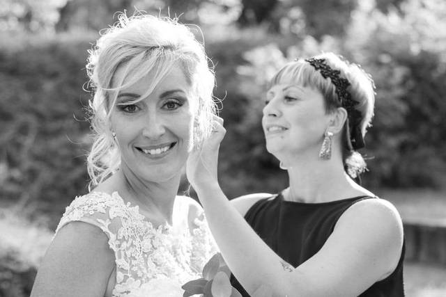 La Coiffure de Mariage by Audrey Bar