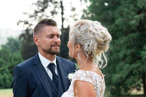 La Coiffure de Mariage by Audrey Bar