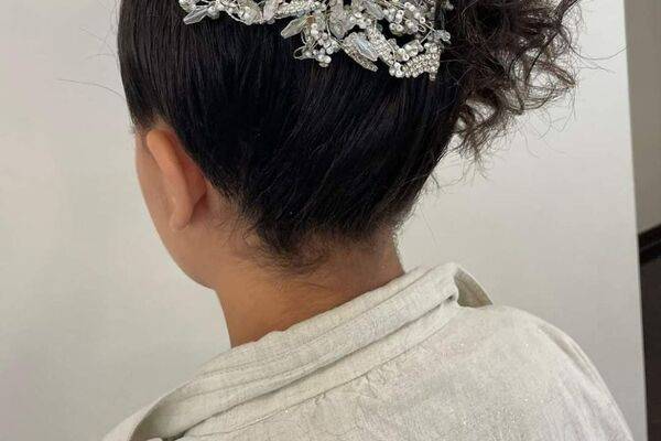 La Coiffure de Mariage by Audrey Bar