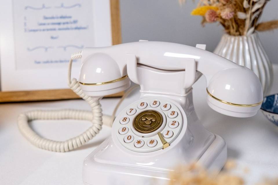 Call Me !