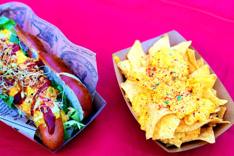 Bretzel hot dog cheezy et nachos