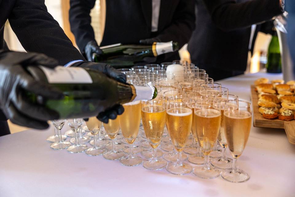 Vin d 'honneur alembonnière