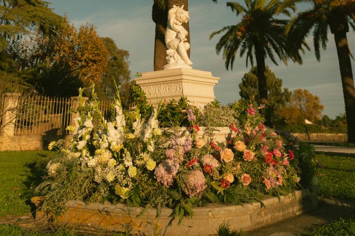 Décoration florale fontaine