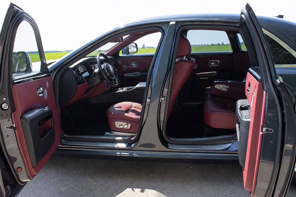 Int Rolls-Royce Ghost