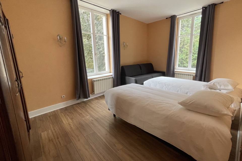 Chambre de 2 à 4 pers