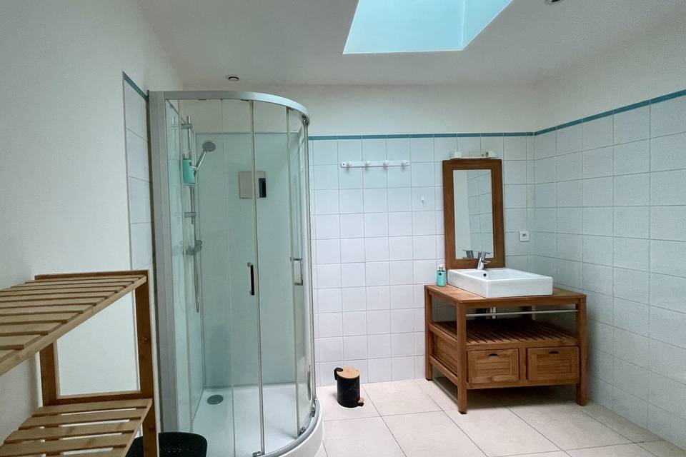 Salle de douche appartement