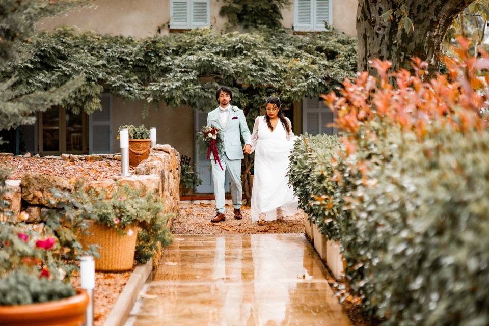 Shooting couple