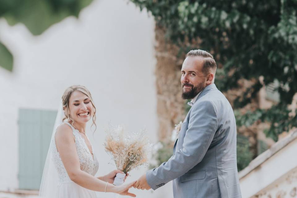 Shooting couple