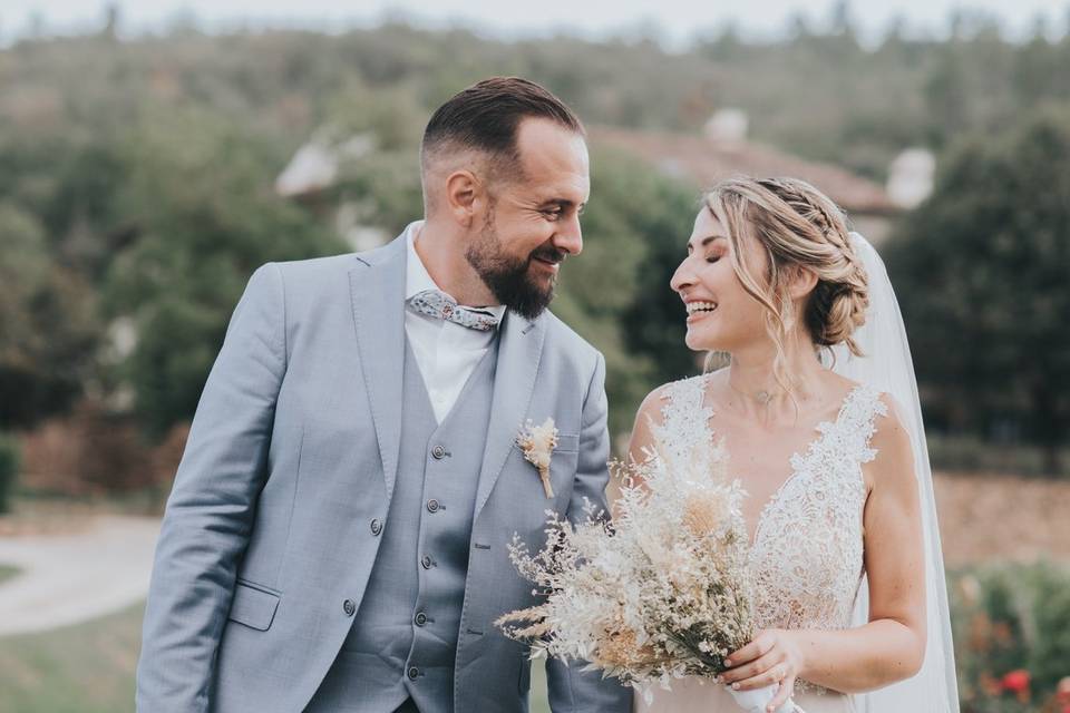 Shooting couple