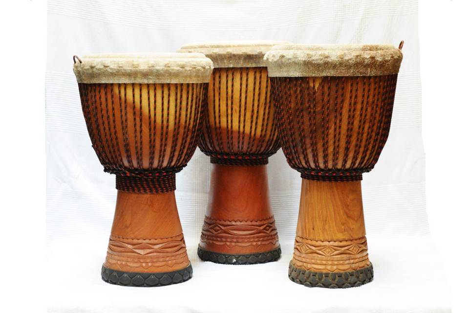 Jeu sur djembe