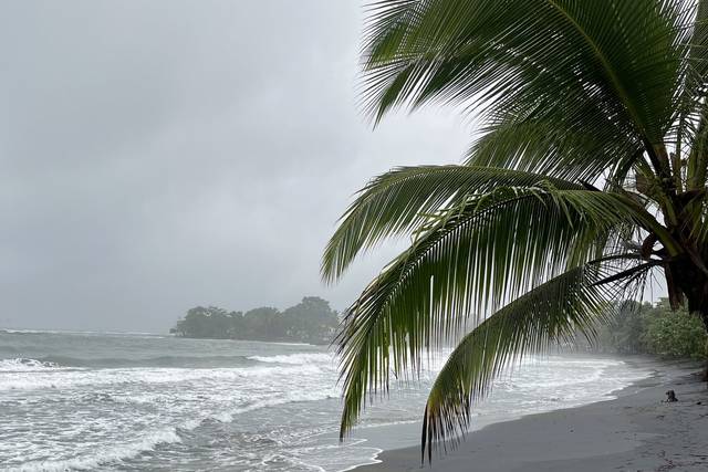Playa Negra, Costa rica